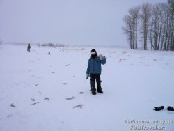 Зимняя рыбалка в Сузунском районе в Новосибирской области.