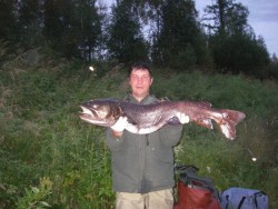 Рыбалка на тайменя в Красноярском крае. Сплав по реке Сухая Бахта. Таймень 14 кг.